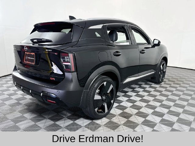 Used 2025 Nissan Kicks SUV