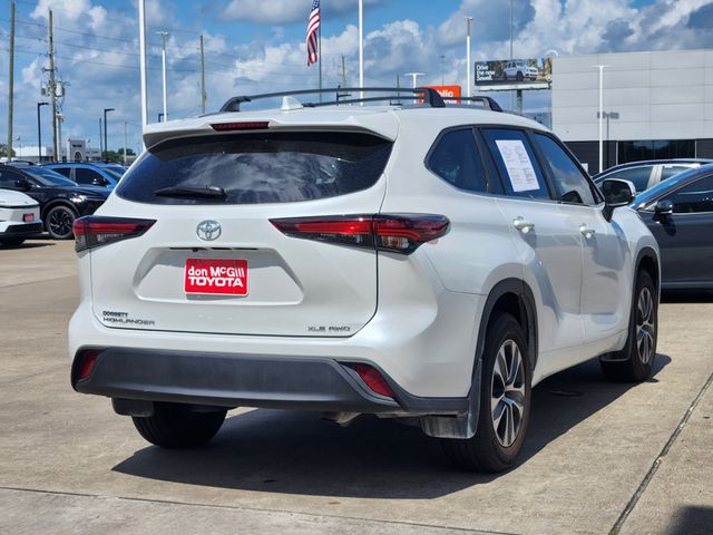 2026 Toyota Highlander XLE Beige at Don McGill Toyota