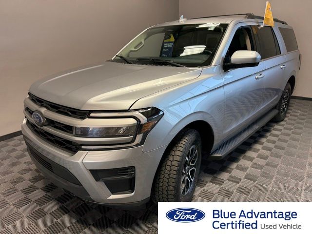 Silver Metallic 2023 Ford Expedition MAX XLT 4WD SUV / Crossover Four-Wheel Drive Automatic