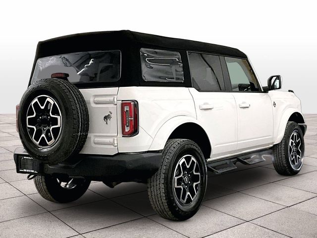 2024 Ford Bronco Outer Banks White at Bob Ruth Ford