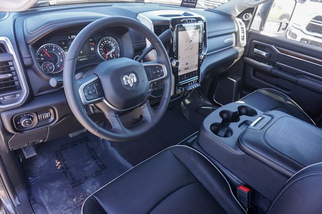 2500 Crew Cab Laramie