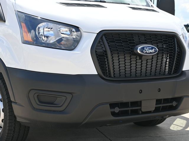 2025 Ford Transit Van Base - Photo 30