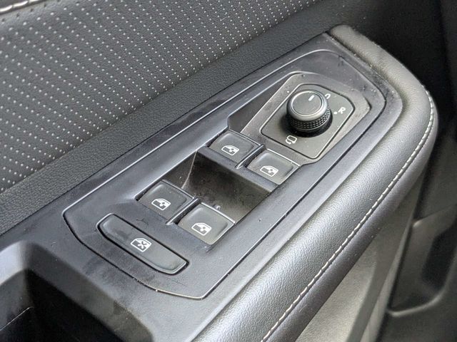 Used 2025 Volkswagen Atlas SUV