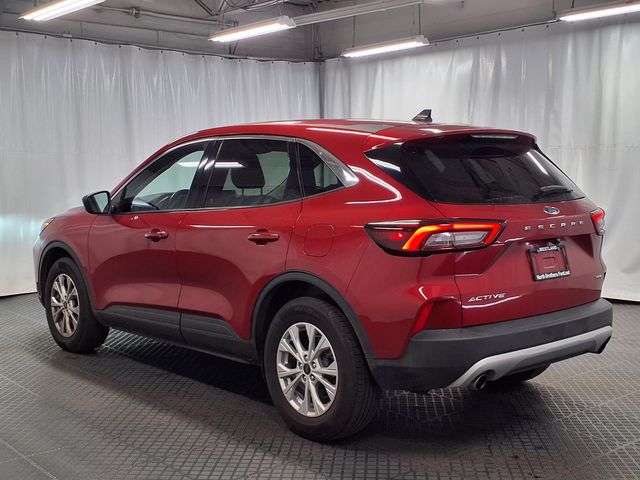 2023 Ford Escape - Image 2