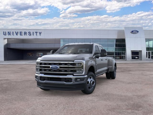 New 2026 Gray Ford XLT image 3