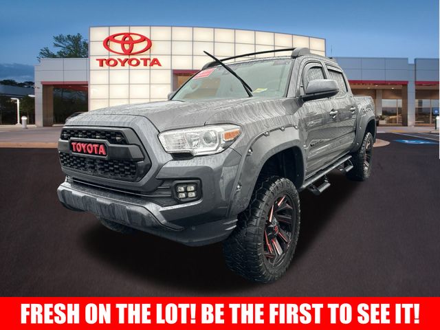 2021 Toyota Tacoma SR5 3