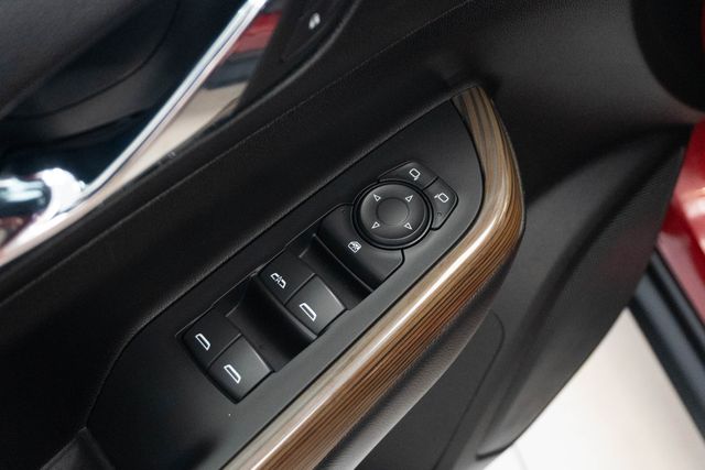 Used 2023 GMC Acadia SUV