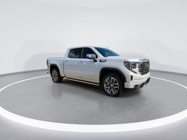 Used 2024 White GMC Denali image 2