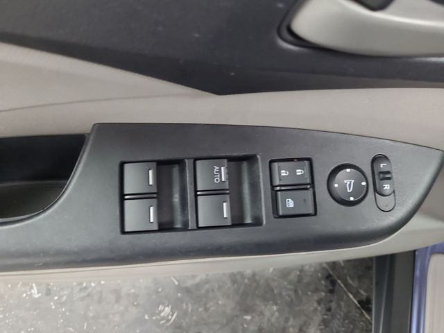 2014 – Honda – CR-V