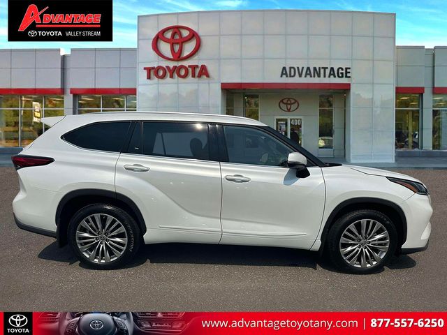 Used 2022 Toyota Highlander SUV