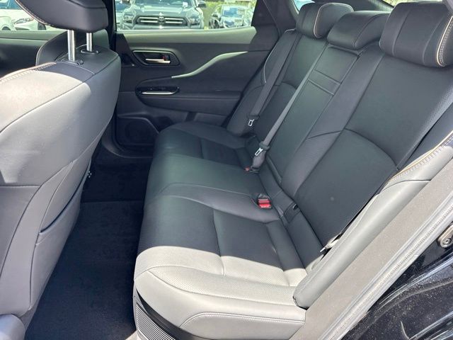 2024 Toyota Crown Limited - Photo 12