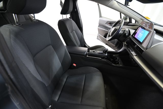 Used 2023 Gray Toyota LE image 22