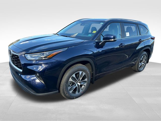 Blueprint 2026 Toyota Highlander XLE AWD SUV / Crossover All-Wheel Drive 8-Speed Automatic