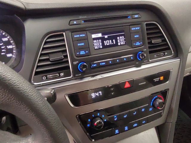 2017 – Hyundai – Sonata
