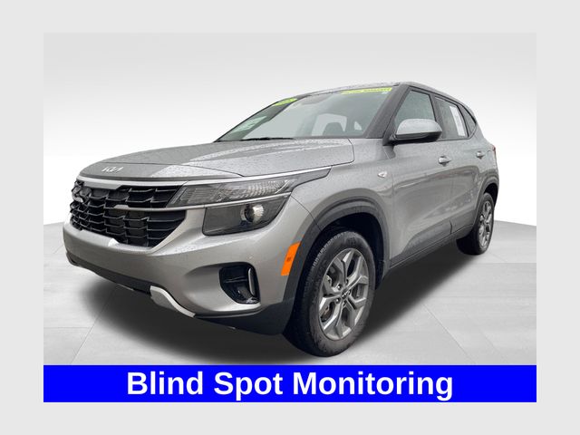 2025 Kia Seltos LX AWD