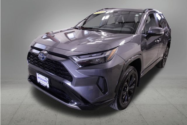 2022 Toyota RAV4 Hybrid SE AWD