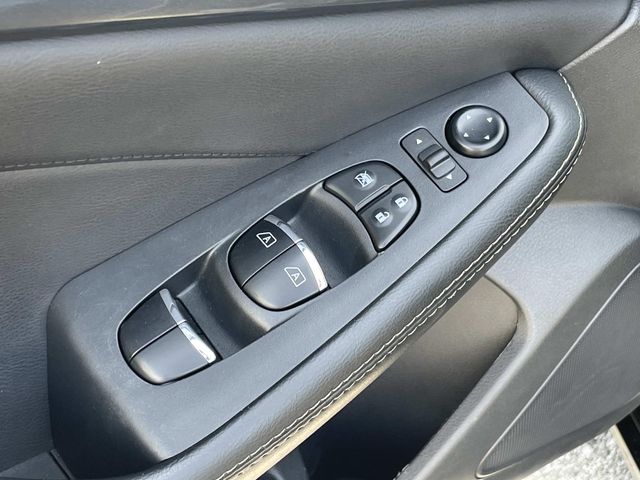 Used 2023 Nissan Maxima Sedan
