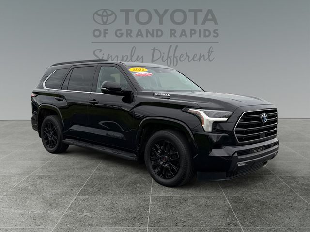Midnight Black Metallic 2024 Toyota Sequoia SR5 4WD SUV / Crossover Four-Wheel Drive Automatic