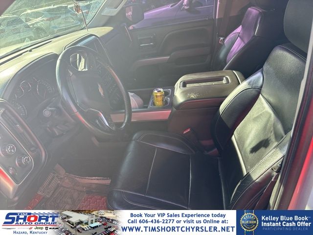 Silver Ice Metallic 2014 Chevrolet Silverado 1500 LTZ Crew Cab 4WD Pickup Truck Four-Wheel Drive 6-Speed Automatic Overdrive