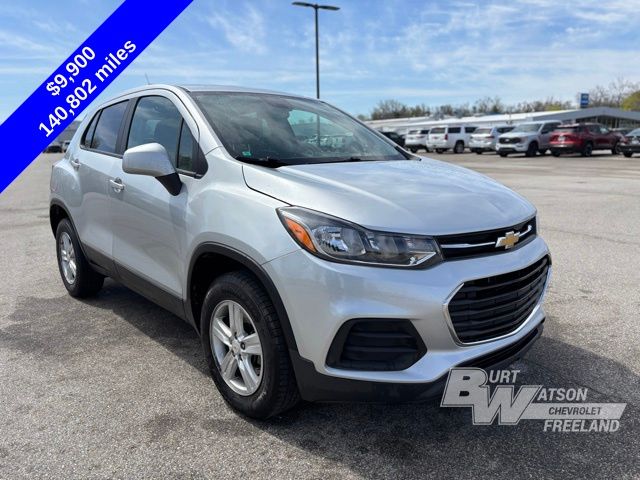 2020 Chevrolet Trax LS photo