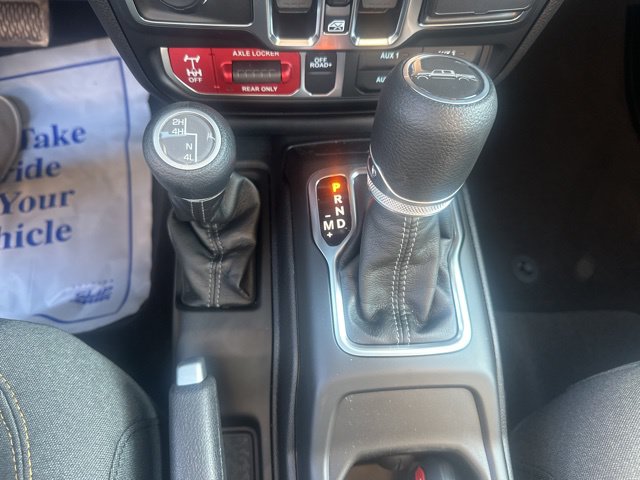 New 2025 Jeep Gladiator Truck