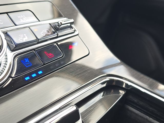 2022 LINCOLN Nautilus Reserve:B02186