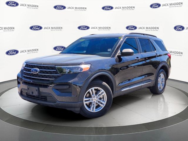 Black Metallic 2022 Ford Explorer XLT AWD SUV / Crossover All-Wheel Drive Automatic