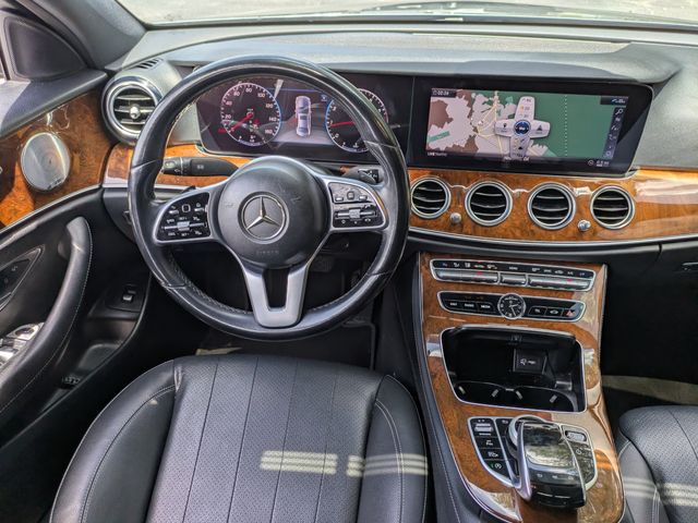2019 Mercedes-Benz E 300 