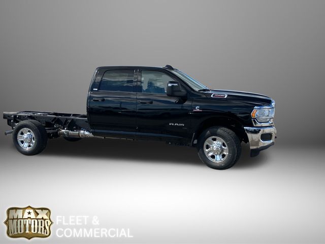 2023 Ram 3500 SLT 2