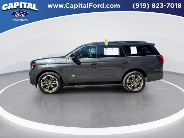 Used 2025 Gray Ford King Ranch image 5