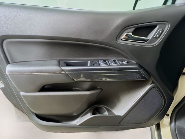 Used 2021 Beige GMC AT4 w/Leather image 29