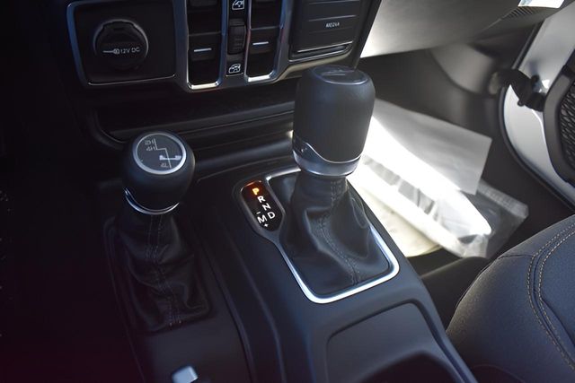 New Car 2025 Jeep Gladiator  Sport S For Sale Under $50,000 In Austin, Texas