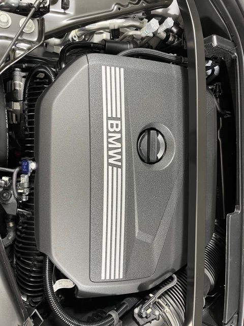 Used 2026 White BMW xDrive28i image 25