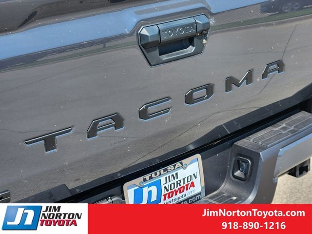 2025 Toyota Tacoma SR5 Double Cab photo 8