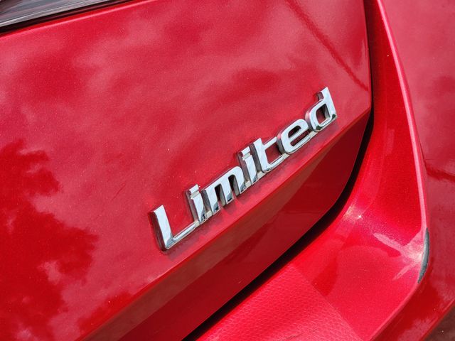 2021 Hyundai Elantra Limited - 11