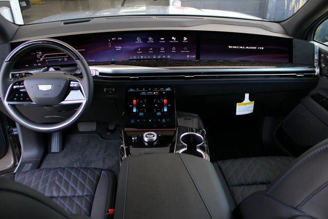 New 2026  Cadillac LUXURY image 39