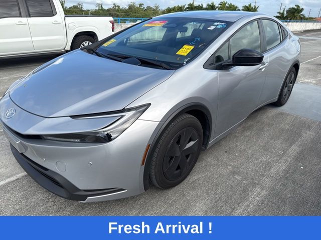 Cutting Edge 2025 Toyota Prius LE FWD Hatchback Front-Wheel Drive Continuously Variable Transmission