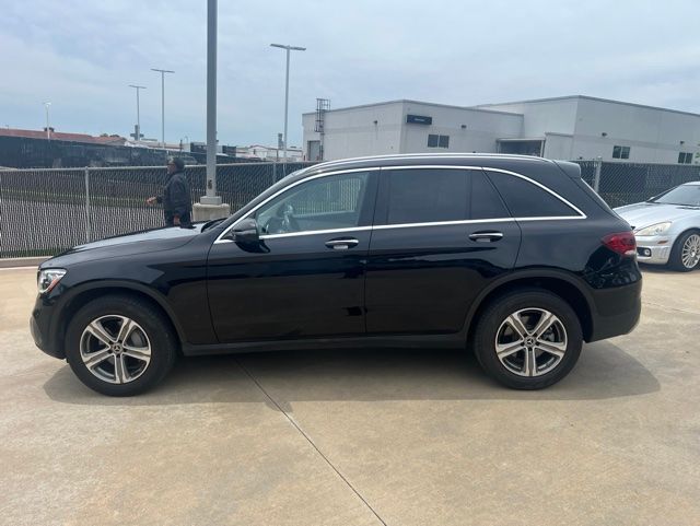 used 2022 Mercedes-Benz GLC car, priced at $31,383