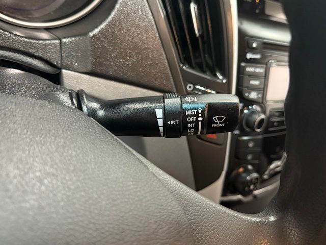 2012 Hyundai Sonata GLS photo