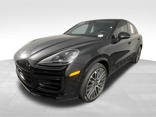 2022 Porsche Cayenne Coupe Turbo 11