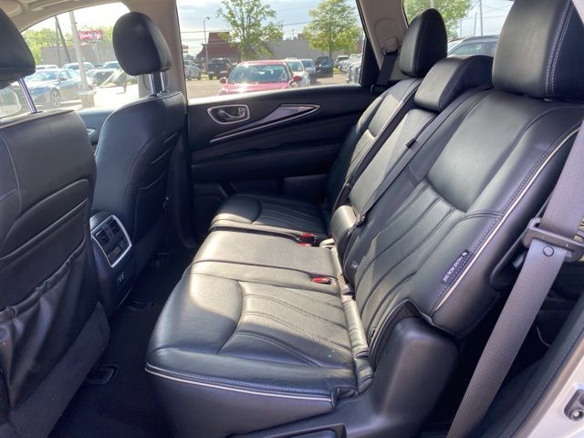 2019 Infiniti QX60 LUXE photo