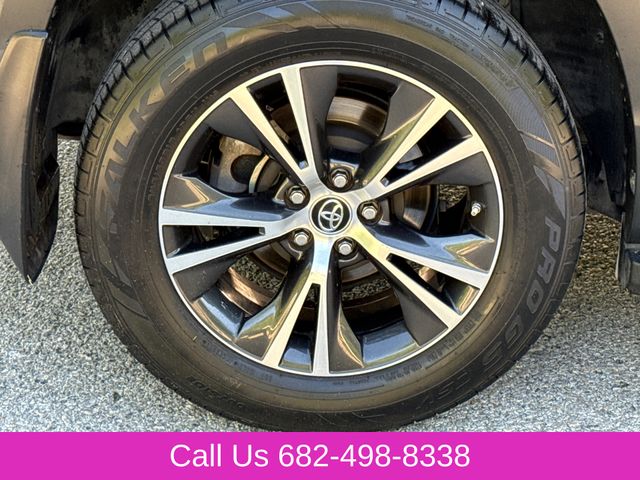 Used 2016 Toyota Highlander SUV