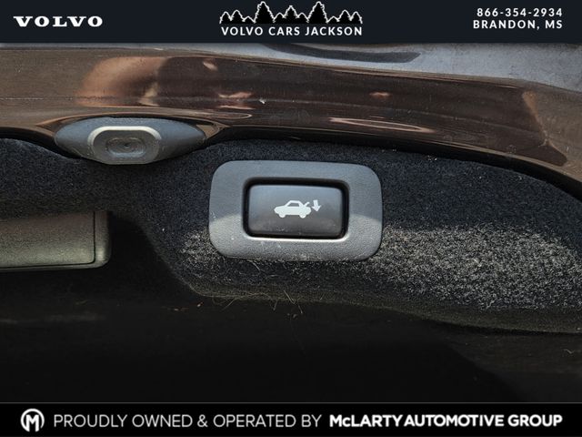 Used 2016 Lexus LS Sedan