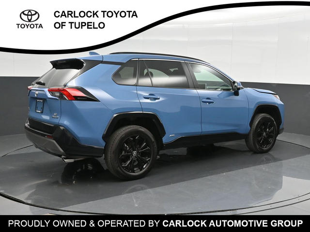 2024 Toyota RAV4 Hybrid SE 2