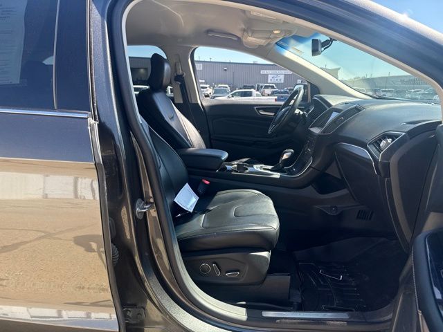 2016 Gray Ford Edge Titanium AWD SUV