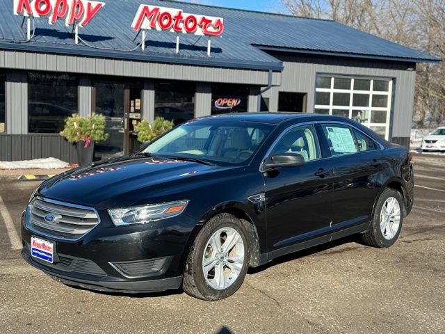 Tuxedo Black Metallic 2015 Ford Taurus SE Sedan Front-Wheel Drive 6-Speed Automatic