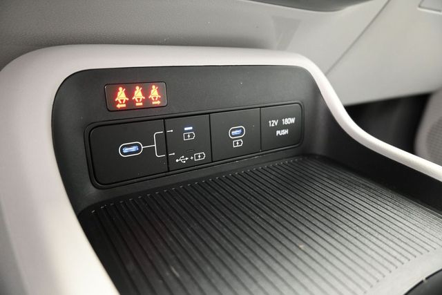 Used 2025 Hyundai Kona SUV