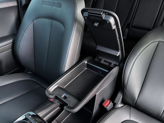 New 2026 Black Hyundai SEL image 18