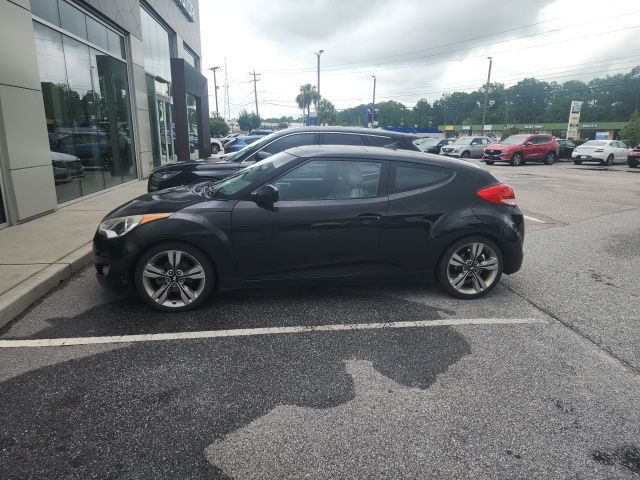 2014 Hyundai Veloster Base
