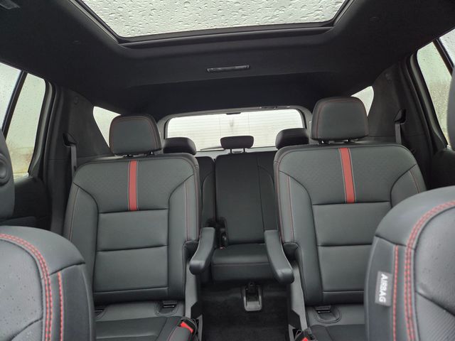 2024 Chevrolet Traverse AWD RS